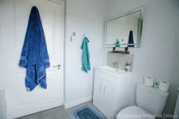 Upstairs Bathroom with Shower Facilities
